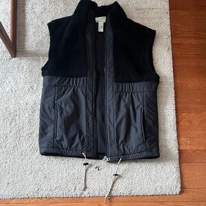 H&M Fleece Vest Insulated